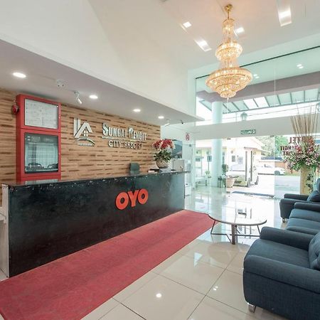 OYO 90337 Sungai Rengit City Resort 3 Pengerang Bagian luar foto