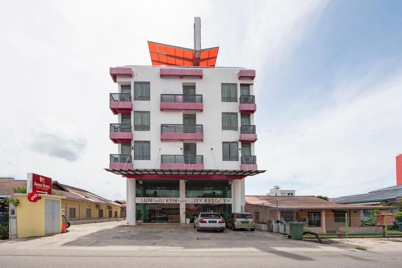 OYO 90337 Sungai Rengit City Resort 3 Pengerang Bagian luar foto